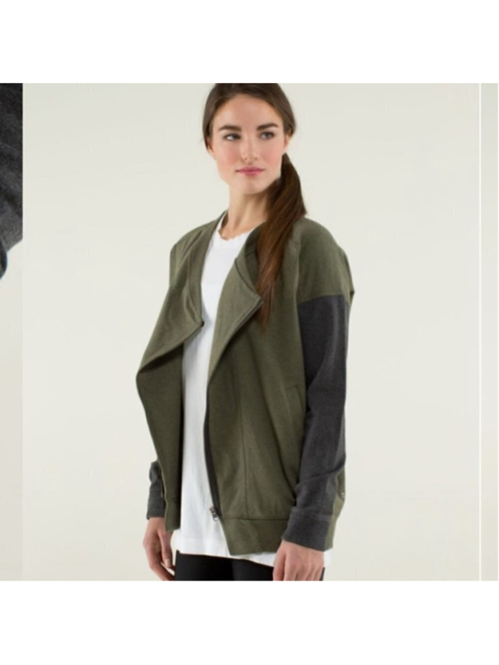 Lululemon Mula Bundle WrapHeathered Fatigue Green / Heathered Dark Grey sz 4